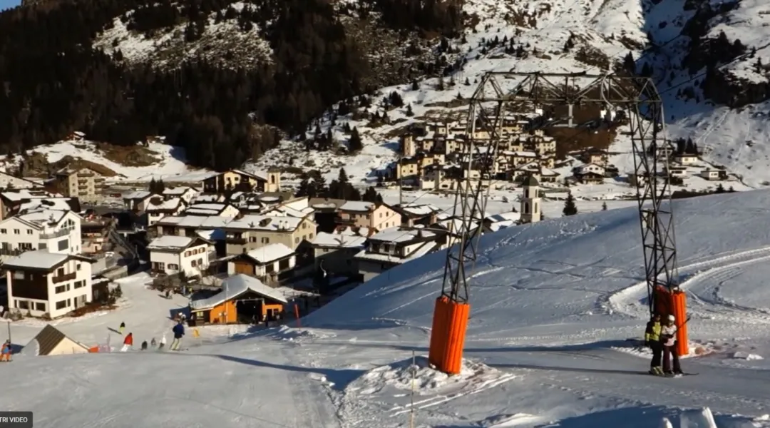 Bivio, la località svizzera per famiglie investe sull'innevamento programmato per salvare gli skilift