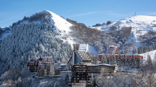 "L'urbanistica della neve” nel Cuneese: Prato Nevoso, Artesina, Viola St. Gréé e Garessio 2000 protagoniste in una tesi