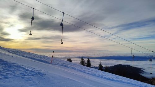 Scuole piemontesi, entro il 20 ottobre contributi per promuovere gli sport di montagna 