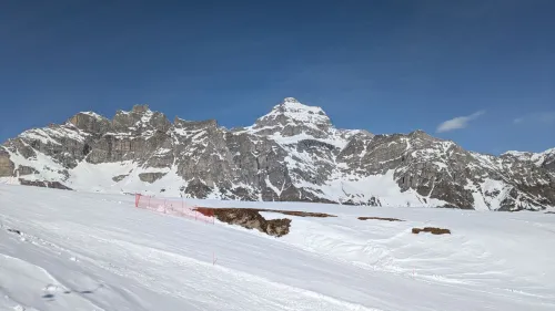 Sabato 7 marzo alla scoperta delle piste dell'Alpe Devero per godersi lo sci primaverile. Guarda il reportage di NEVEITALIA
