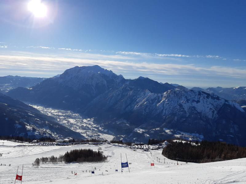 Panorama dalle piste dell'Alpe Giumello