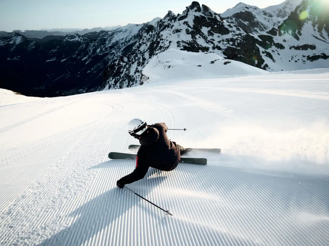 Van Deer H-Power 78. La scelta di Marcel Hirscher per la versatilità quotidiana sugli sci