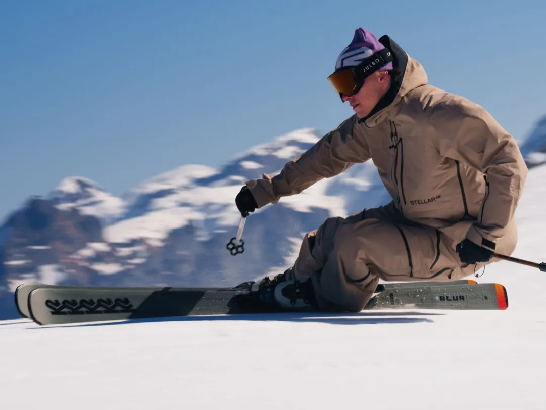 La linea di sci Blur di K2 si rinnova con i modelli speed rocker XT e 74