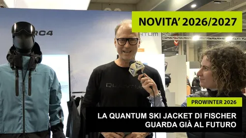 La QUANTUM Ski Jacket dallo stand Fischer di Prowinter 2026 guarda già al futuro