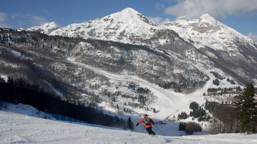 Un inverno adrenalinico, didattico o rilassante, sugli sci oppure no, nelle 6 località delle Alpi e Dolomiti Friulane