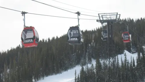 Aperture limitate e sciatori in calo, il difficile inverno con poca neve del Colorado