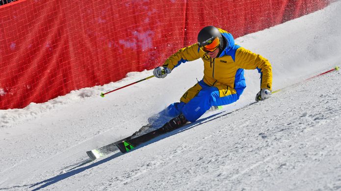 Stefano Belingheri al test di Fischer RC4 Worldcup RC Yellow Base Curv Booster (2020)