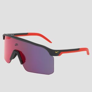 Prezzi Nike vision expedition shield ib6562x-200 sunglasses matte dk sm grey / red mir